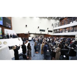 Assembleia Legislativa celebra Dia do Comerciante e do Patrono do Comércio do Paraná